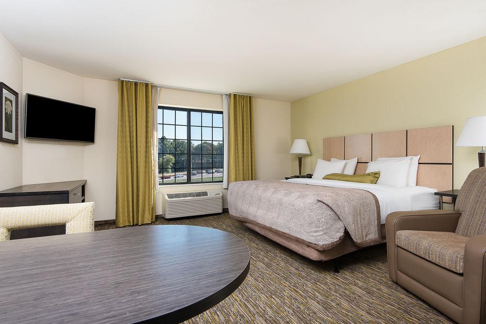 Candlewood Suites Bloomington By Ihg Екстериор снимка