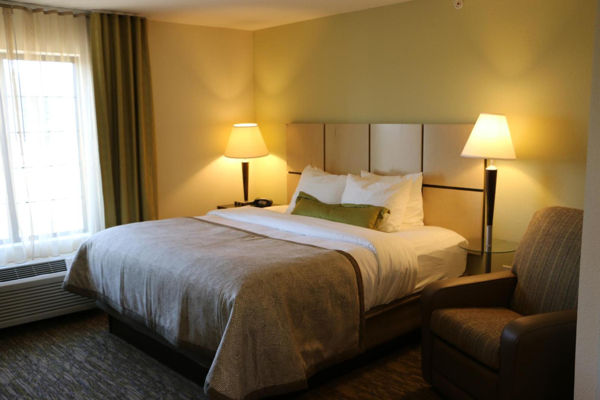 Candlewood Suites Bloomington By Ihg Екстериор снимка